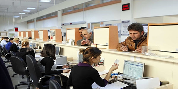 3 milyonun üzerinde personeli olan kamunun hala personel stratejisi yok