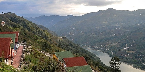 Araplar Karadeniz'e tatil köyü kuracak