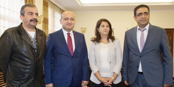 HDP, Yalçın Akdoğan ile görüştü