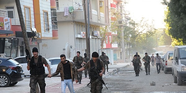 Üç ilde sokağa çıkma yasağı kaldırıldı