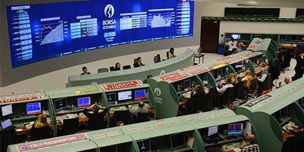 Borsa yüzde 3 yükseldi, dolar düştü