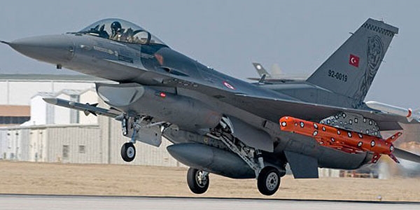 F-16 sava uaklar 'acil' kodu ile snra hareket etti