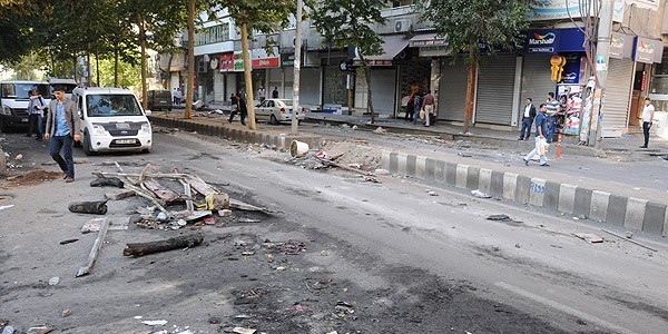 Gösteriler sırasında müzeden 20 eser çalındı