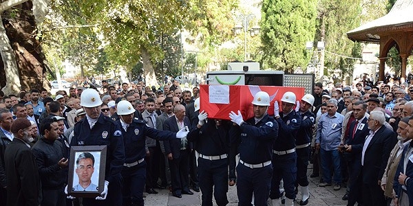 Şehit başkomiser son yolculuğuna uğurlandı