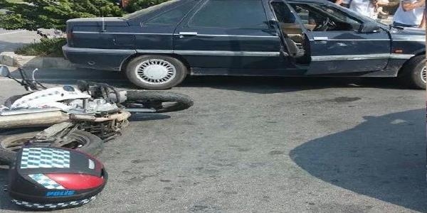 Trafik polisi kazada yaralandı