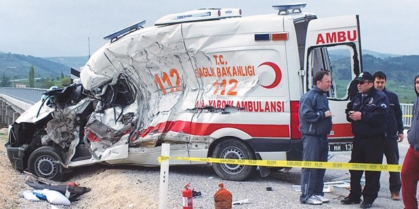 Ambulanslara kaza önlemi