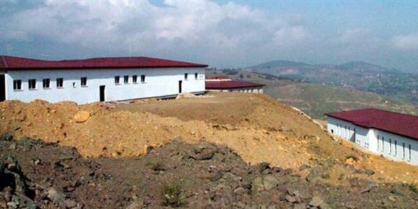 'Köye cezaevi yapılacak çok mutluyuz'