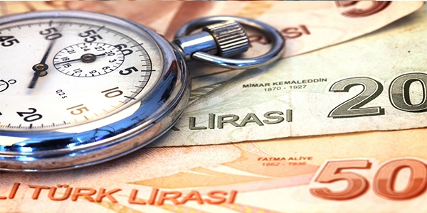 Staj ve iş arasındaki dönem için kadına borçlanma hakkı