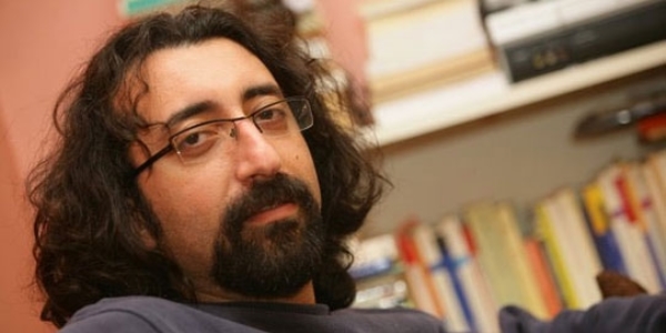 Irkçılık yapan profesöre soruşturma