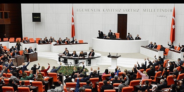 Meclis'teki dosya say�s� bin 8'e ula�t�