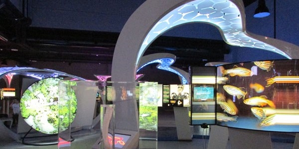 Gelece�in d�nyas�na ���k tutan sergi �stanbul'da