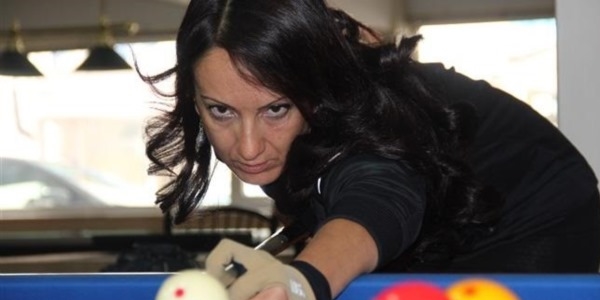 Bilardo için öğretmenliği bıraktı