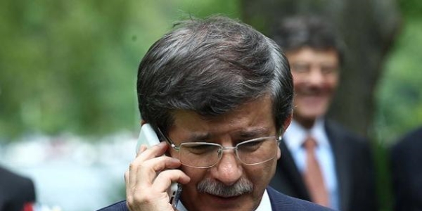 Davutoğlu'ndan Börü'nün ailesine başsağlığı telefonu