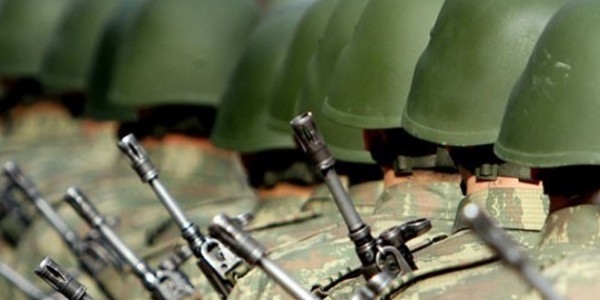 44 TSK mensubu yasadışı dinlendi