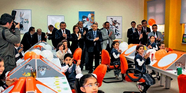 Okulların elektrik faturası % 20 düştü
