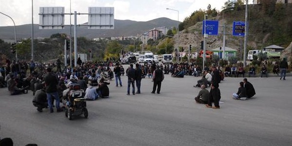 Tunceli'ye giriş-çıkış yasağı kaldırıldı