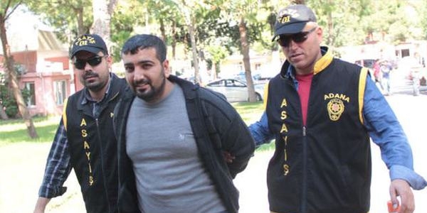 'Deli' raporu olan doland�r�c�y� 'ak�ll�' raporu yakt�