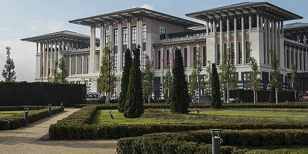 Resepsiyonun yiyecekleri yurtlara gönderilecek