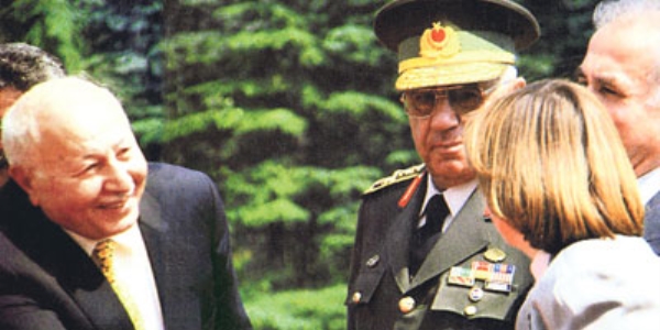 '28 Şubat sivil bir darbedir'