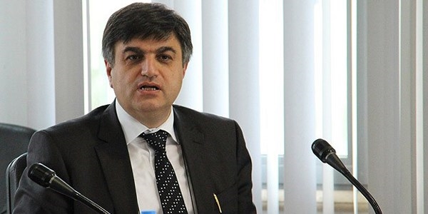 Doktora için özel teşvikler getirmeliyiz