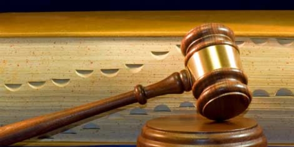 Serbest bırakılan 5 polise yakalama kararı