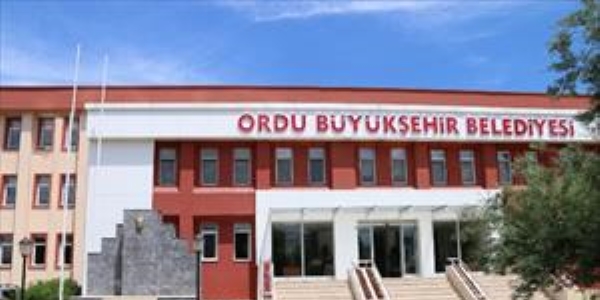Belediye maaşı az bulan 29 personelin iş akitleri fesh etti