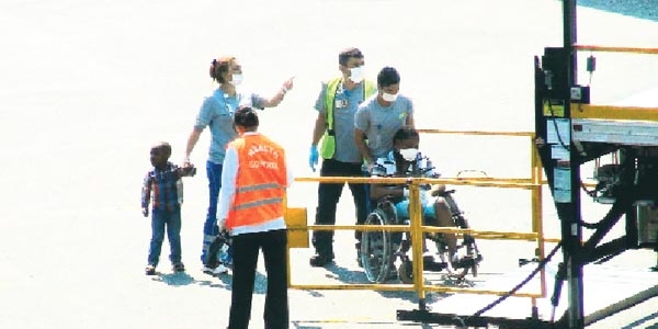 Ebola hapşırıkla bulaşabilir