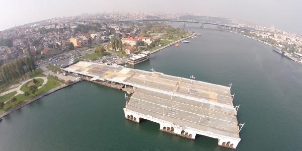 İstanbul'un ortasında akibetini bekliyor