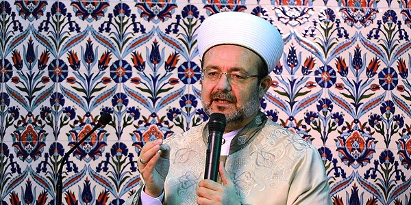 Görmez'den Alevi dedelerine mektup