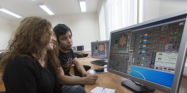 T�rkiye'nin 'n�kleer gelece�ine' yo�un e�itim