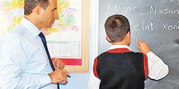 Kürt kolejleri açsak yine göndermezler