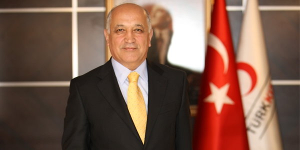 Minbere bu kez imam değil, kızılay başkanı çıktı