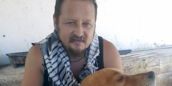 Öğretmen çok sayıda ilaç içerek canına kıydı