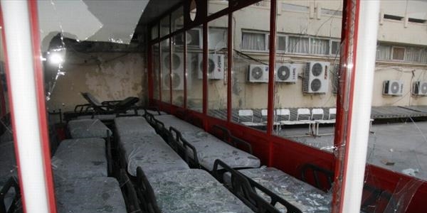 Hastaneyi savaş alanına çevirdiler