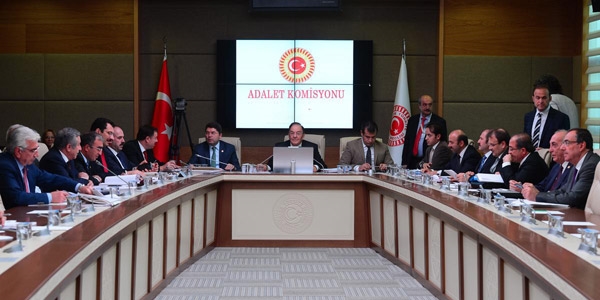 Yargı paketinin 5 maddesi görüşüldü
