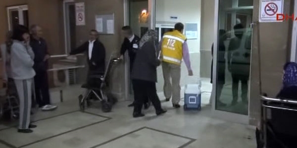 Kongrede kalbi duran profesöre ikinci kalp nakli