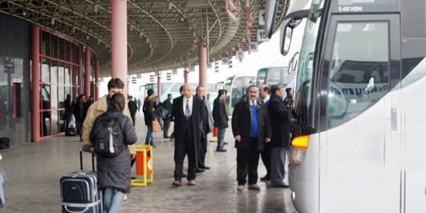 Amasya'da, şehirlerarası bilet alımına 18 yaş şartı