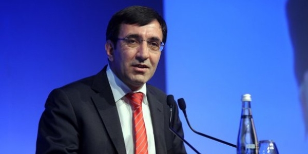 263 bili�im projesine 3,7 milyar lira �denek