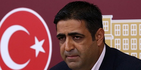 Gensoru önergelerinin görüşülmesi ertelendi