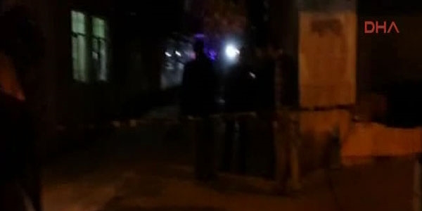 Kavga edenleri kovalayan polise silahlı saldırı