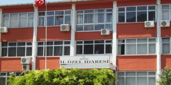 Özel idare genel sekreterleri için AYM kararı