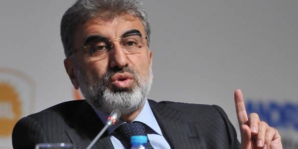 Bakan'dan 25 yaşındaki danışman açıklaması