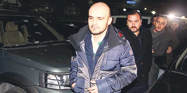 Polisleri 'terörist' sanıp polis çağırmış