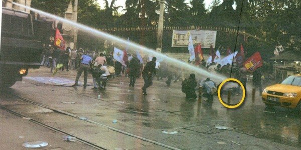 TOMA'dan s�k�lan su ile yaralamaya 3 y�l istendi