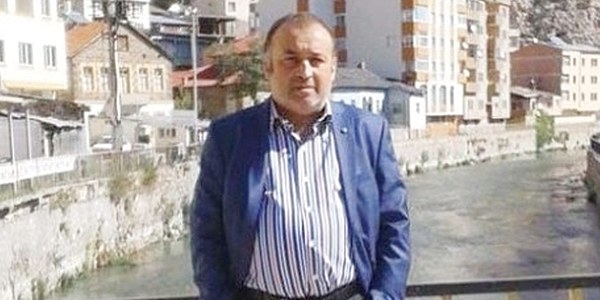 Emniyet Müdürü'nün karnını deşmişler