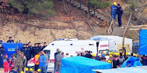 Cenazeleri ��kar�lan 8 i��inin kimli�i belli oldu