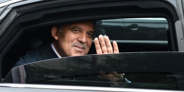 Abdullah Gül savcılığa ifade verdi