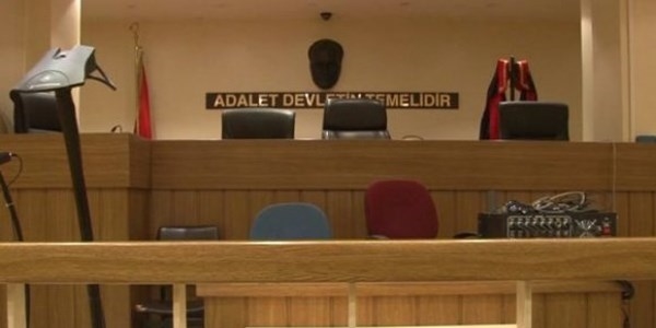 Eski İZSU müdürüne sahte diplomadan hapis