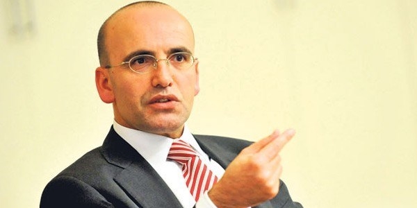 �im�ek: Vergi oranlar�nda art�� �ng�rm�yoruz