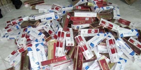 Büfede, sokakta kaçak tütün avı